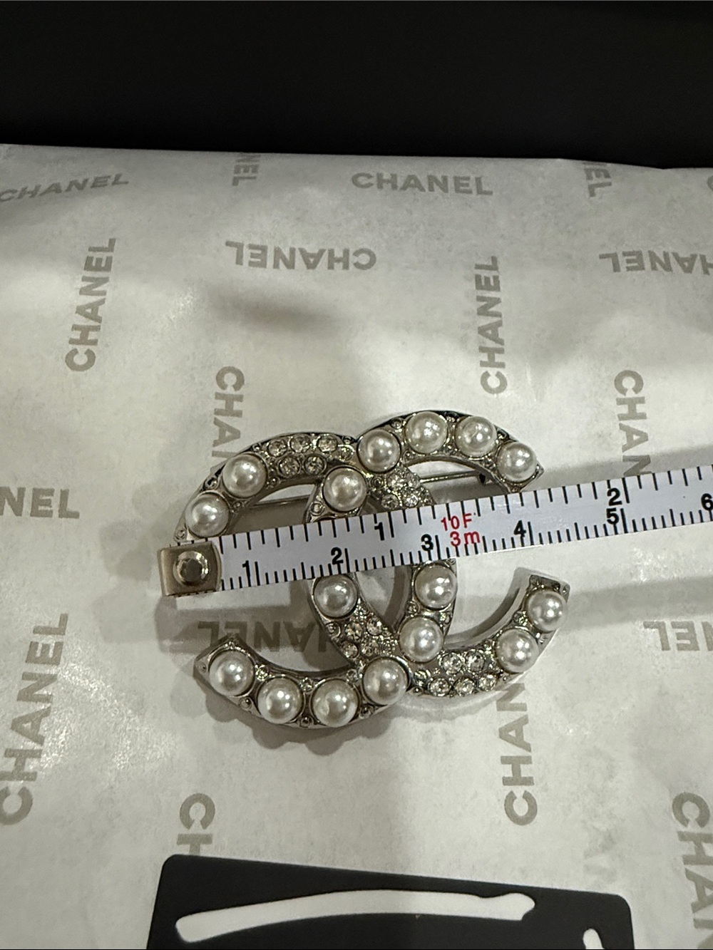 Upcycled CC Pearl & Crystal CC Brooch in Silver Tone - Picture 4 of 5